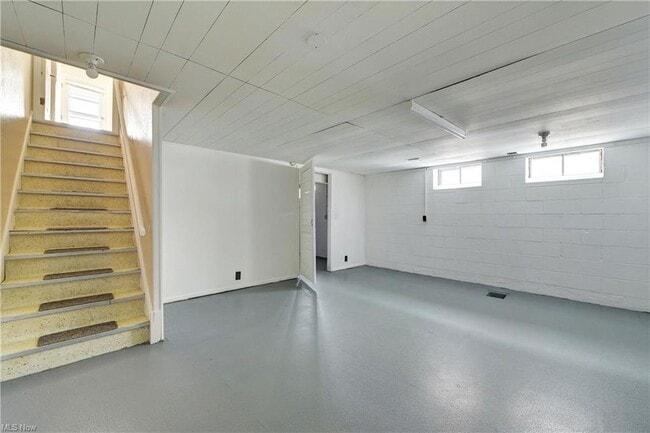 Building Photo - 6978 Brandywine Rd