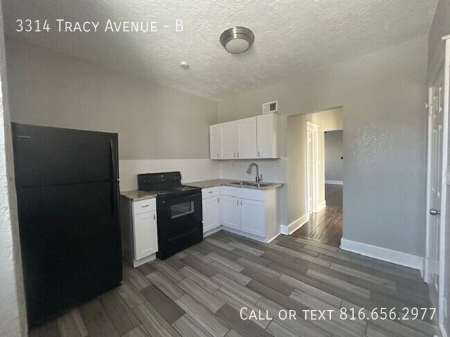 Building Photo - 3314 Tracy Ave