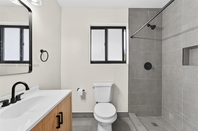 Building Photo - 555 NW 94th St