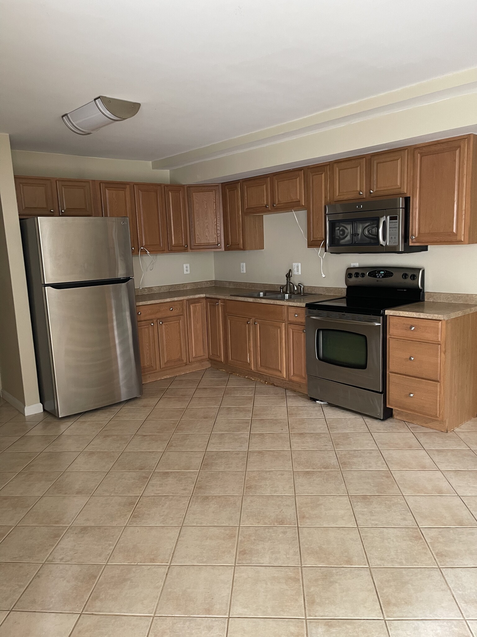Building Photo - 35352 Gosling Ln