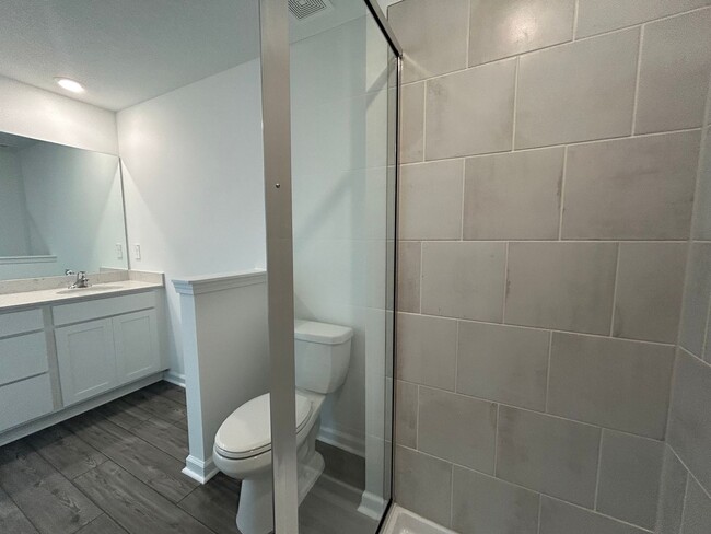 Building Photo - Stunning New 3-Bedroom, 2-Bath Townhome wi...