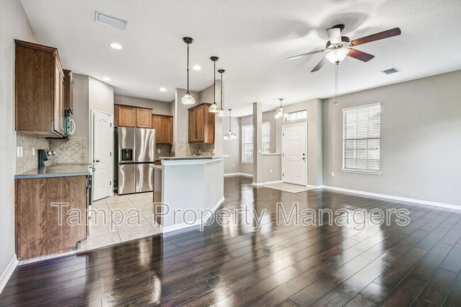 Building Photo - 5704 Kingletsound