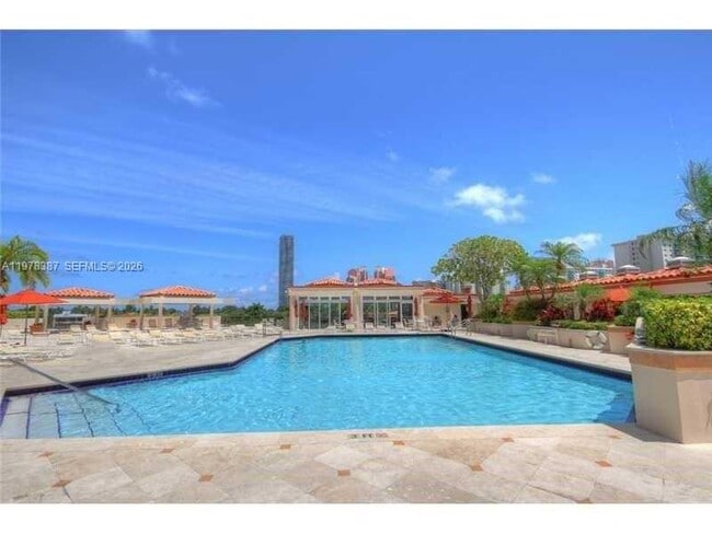 Building Photo - 19667 Turnberry Way