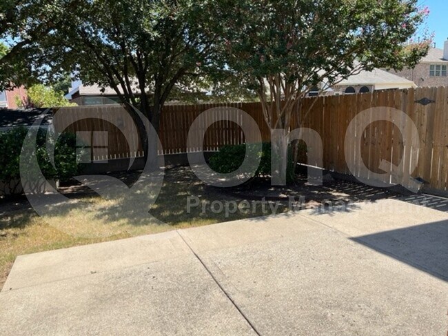 Building Photo - 12572 Alfa Romeo Way