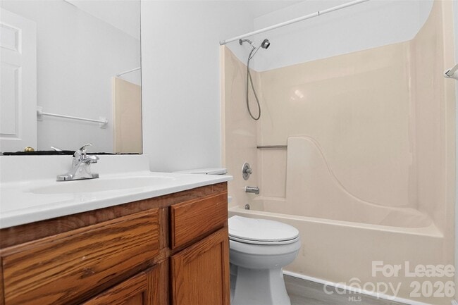 Building Photo - 3411 Pondridge Ct
