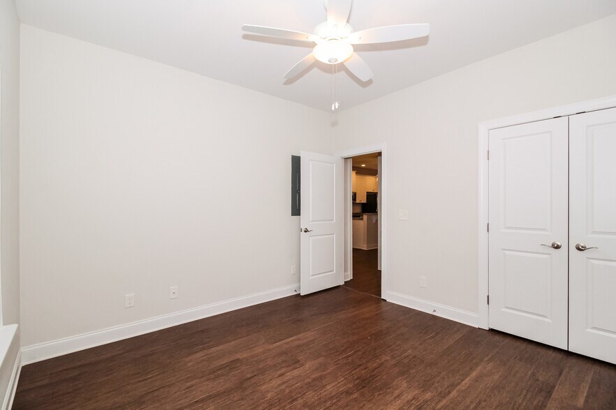 Building Photo - 60 Highland Forest Cir