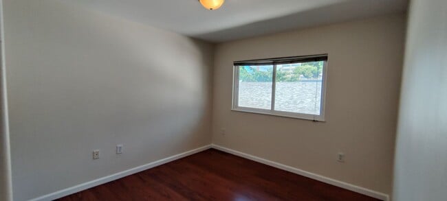 Building Photo - 3471 Harding Ave