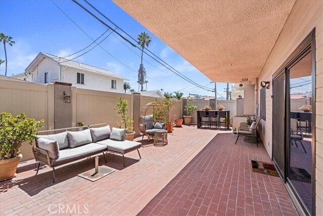 Building Photo - 512 Esplanade