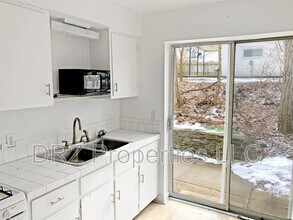 Building Photo - 1942 Richmond St NW