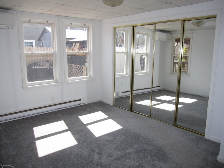 Building Photo - 78 Summer St