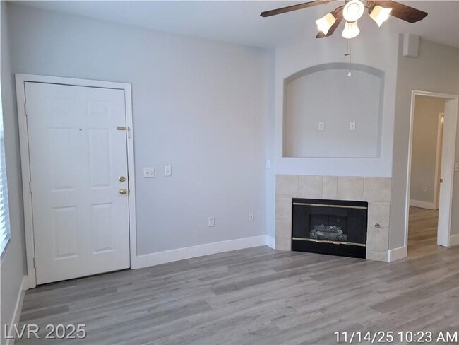 Building Photo - SOUTHWEST GATED 2-BED, 2-BATH FIRST-FLOOR ...