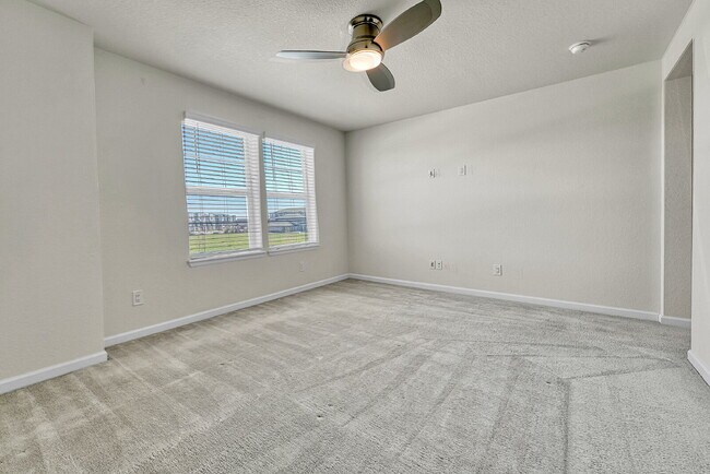 Building Photo - $2,250-  3 Bed, 2.5-Bath townhome in CO Springs with Central AC