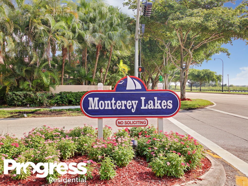 Building Photo - 9216 SW 213th Ln