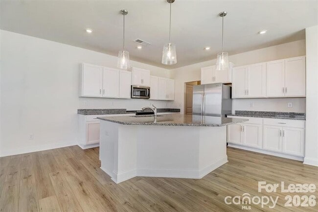 Building Photo - 3853 Hayden Ln