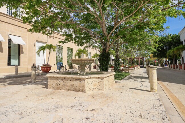 Building Photo - 600 S Dixie Hwy