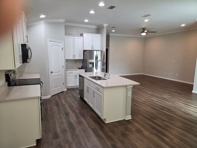 Building Photo - Oakleaf Rental Property