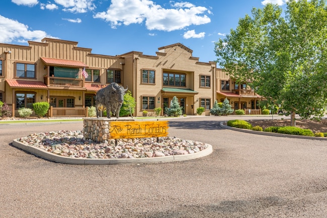 Building Photo - 2421 Quarter Horse Trl