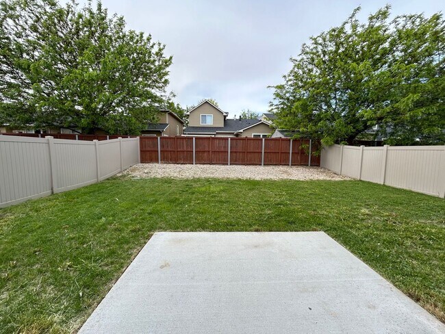Building Photo - Charming Modern Home in the Heart of Boise
