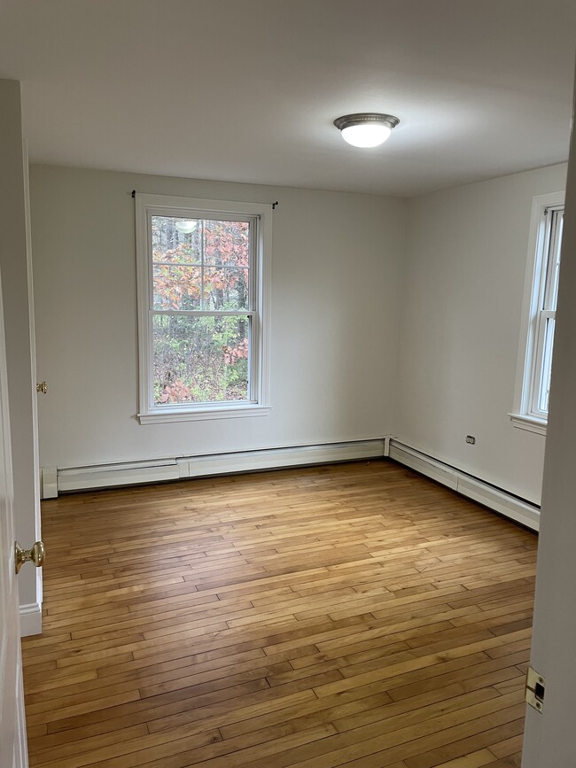 391 W Elm St 391 W Elm St Yarmouth ME 04096 Apartment Finder