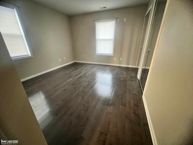 Building Photo - 1511 Porter Cir