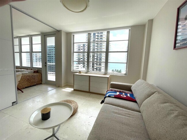 Building Photo - 5700 Collins Ave