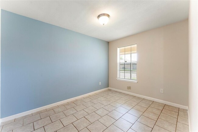 Building Photo - 1322 Dorsetshire Dr