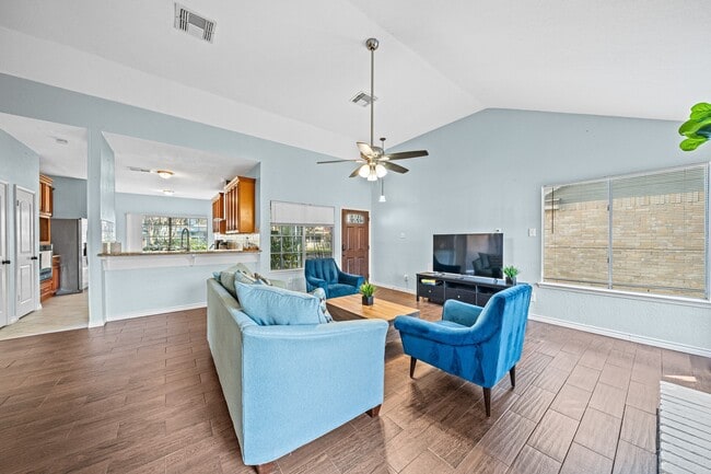 Building Photo - 12727 Ashford Knoll Dr