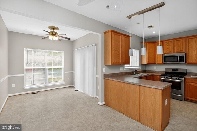Building Photo - 8611 Ellesmere Way