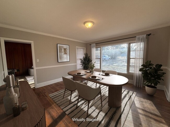 Building Photo - HUGE House near Athens Tech FOR RENT