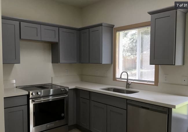 Building Photo - $500 OFF First 2 Months – Spacious 4BR/3BA Home with BRAND-NEW Carpet Throughout, Fenced Yard & 2...