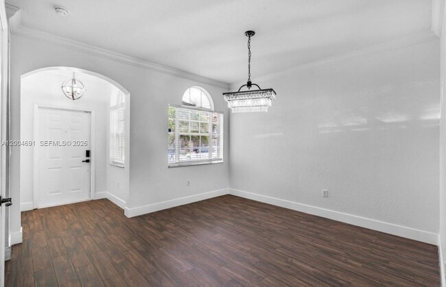 Building Photo - 14055 SW 51st Ln