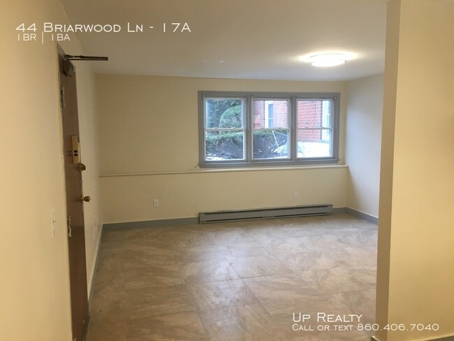 Building Photo - 40-44 Briarwood Ln