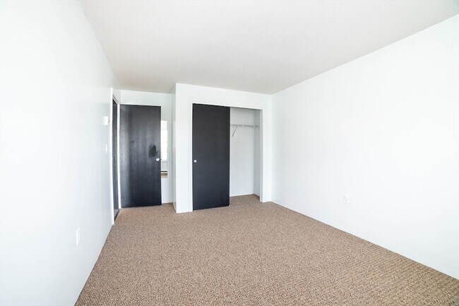 Building Photo - 80 Stanton St