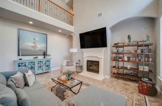 Building Photo - 241 Carrington Ln