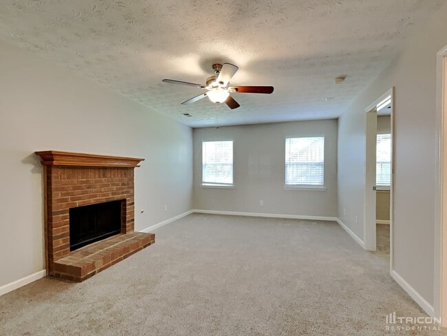 Building Photo - 724 Hezekiah Way