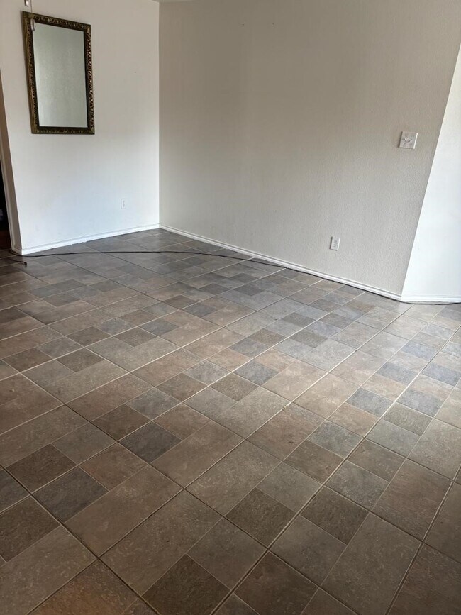 Building Photo - 10007 Copper Hollow Ln