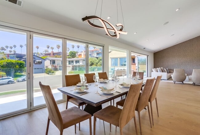 Building Photo - Luxury Furnished Home La Jolla with Ocean Views