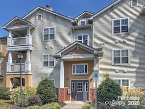 Primary Photo - 16423 Golden River Ln