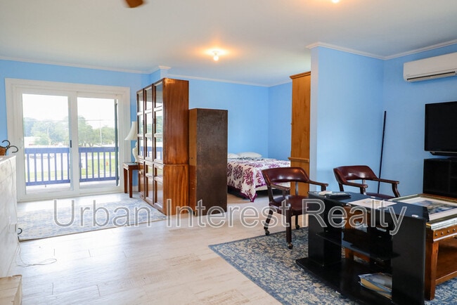 Building Photo - 501 Benning Dr