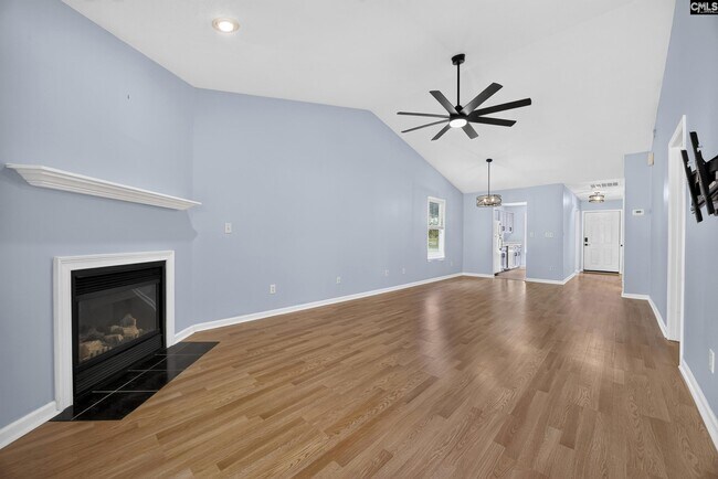 Building Photo - 116 Waverly Point Dr