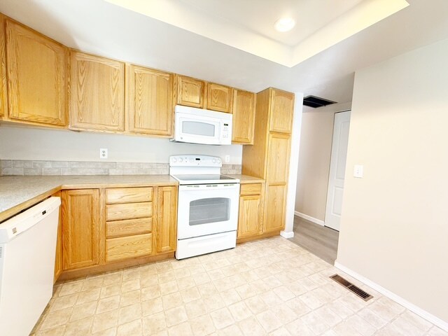 Building Photo - 2744 Grand Fir Pl SE