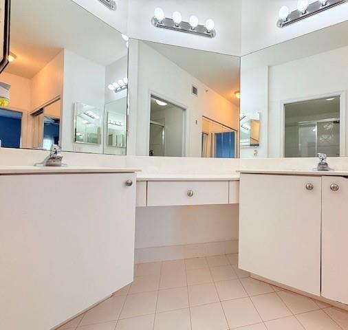 Building Photo - 7755 Yardley Dr