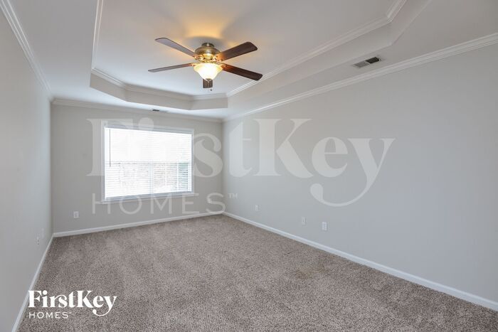 Building Photo - 205 Windstone Pkwy