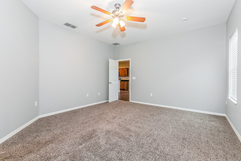 Building Photo - 7012 Brenton Manor Ln