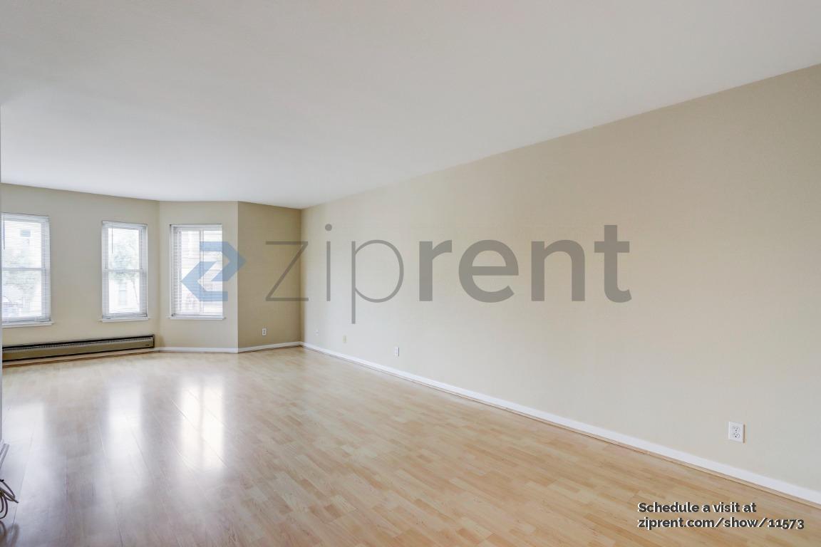 Building Photo - 201 Laguna St