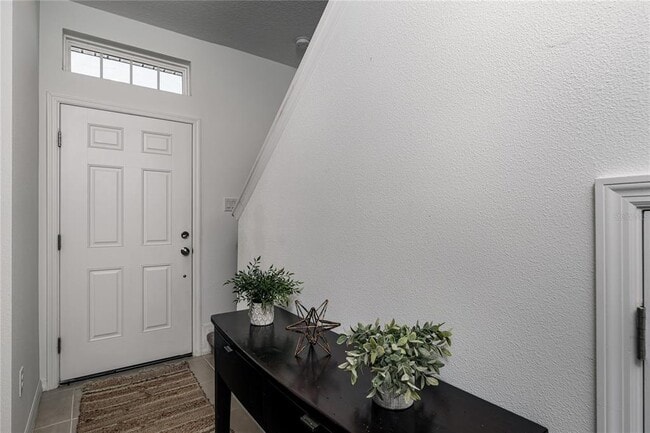 Building Photo - 6217 Fairmont Ln