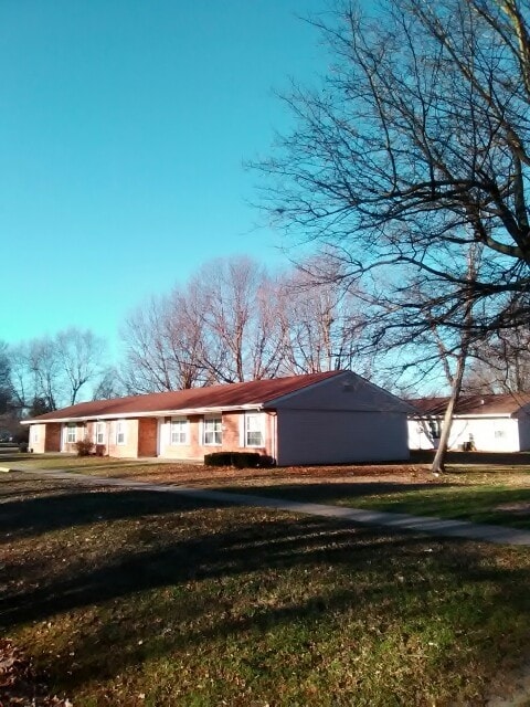Primary Photo - Parma Apartments