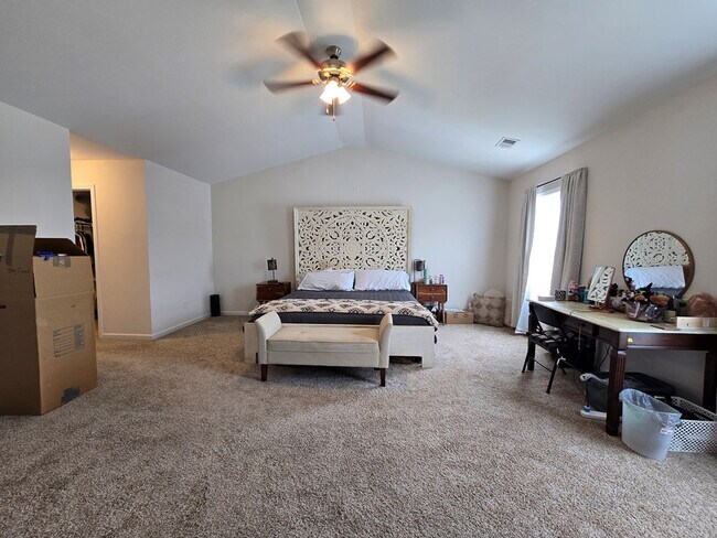 Building Photo - 165 Whitetail Cir