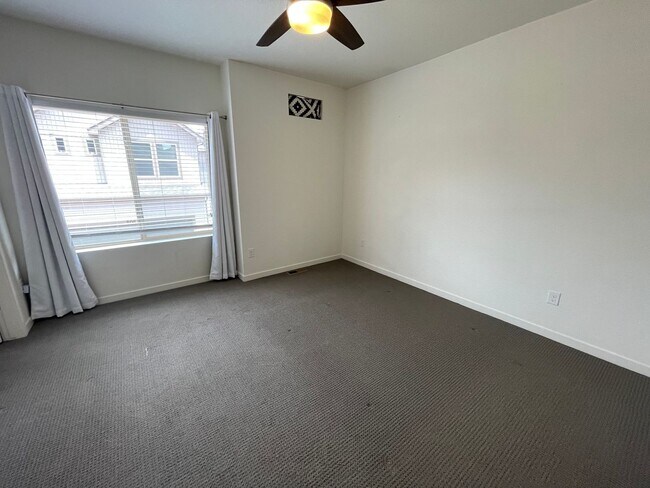 Building Photo - 3 Bedroom Home in Banning Lewis Ranch