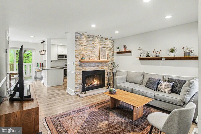 Building Photo - 3420 Keswick Way